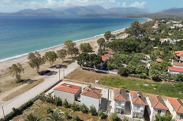 Ammos Village Maurovouni